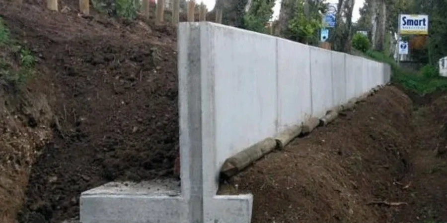 Retaining Wall Design in Peterborough Ontario: Geotechnical Approach for Glacial Soils